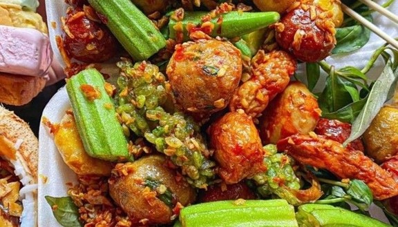 Quán Lẩu Xí Quách Thanh - Đường Số 8