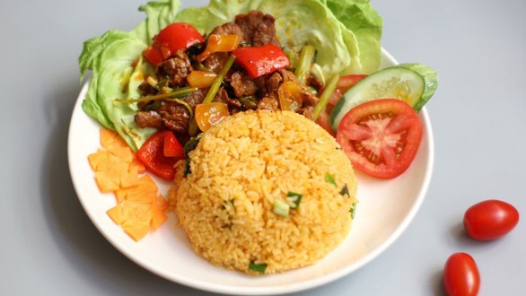 Cơm Gà Xối Mỡ 79 - Cơm Chiên Dương Châu & Cơm Chiên Dương Châu