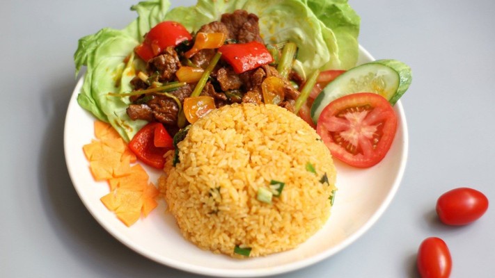 Cơm Gà Xối Mỡ 79 - Cơm Chiên Dương Châu & Cơm Chiên Dương Châu
