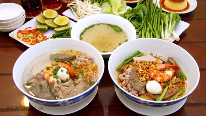 A Hiệp - Hủ Tiếu Nam Vang & Bún Riêu - Bùi Trọng Nghĩa