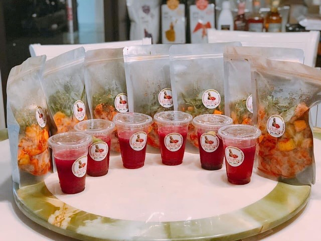 Soi's Kitchen - Chân Gà Sốt Cay