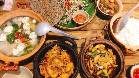 Cơm Nhà Quê - Phan Trung