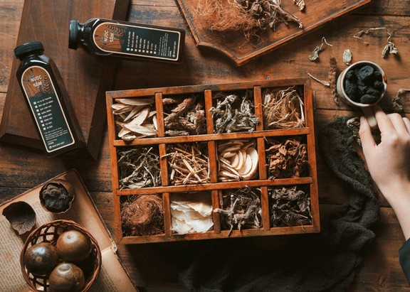 Cô Bé Tiệm Nước Sâm - Cao Thắng