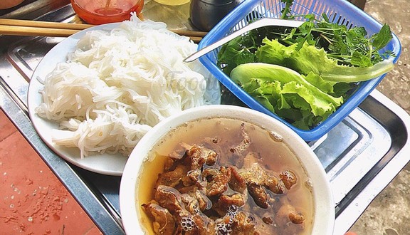 Ăn Vặt Cô Hằng - Chả Xiên & Đồ Viên Chiên