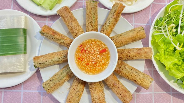 Bếp Bà Ngoại - Ram Cuốn Cải & Hoành Thánh Chiên - 04 Vũ Trọng Hoàng