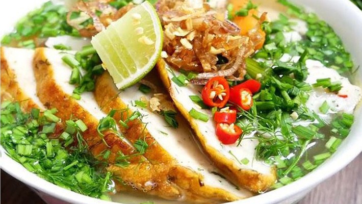 Cô Út Gấm Bánh Canh Cá Lóc - Sinh Tố & Nước Ép