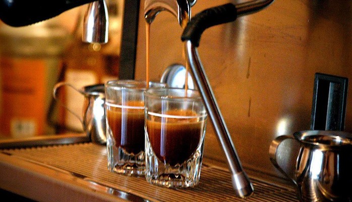 Long Cafe Pha Máy - Trà Sữa & Ăn Vặt - Nguyễn Hữu Cảnh