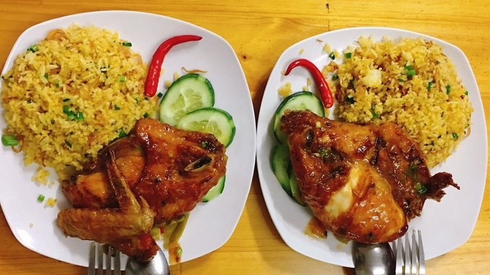 Cơm Chiên 55 - Cơm Gà Xối Mỡ & Cơm Chiên Bò - Lê Thị Trung