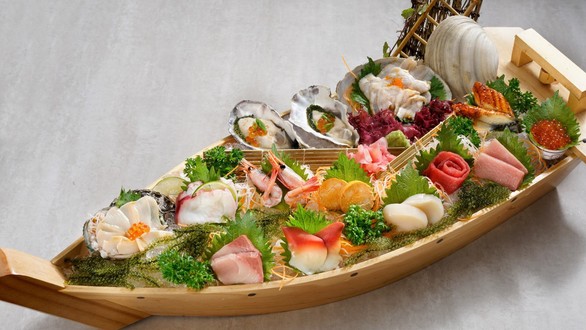 Sushi Osaka 88 - Hoa Cau