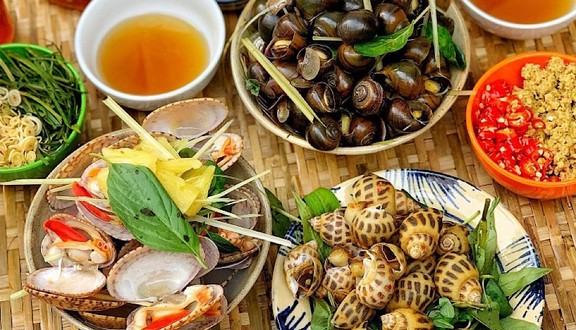 Quán Ốc Hoàng Long - Trần Xuân Soạn