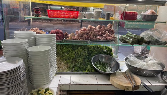 BÚN BÒ SÔNG HƯƠNG - Song Hành