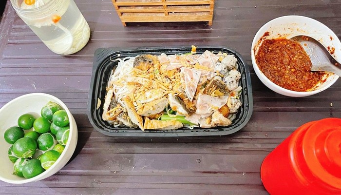 Tiệm Bánh Đa Trộn Như Mây - Ao Sen