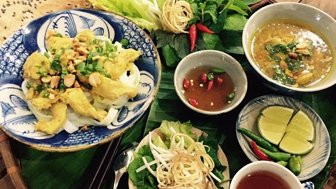 Tiệm Ăn OK LA! - Mì Quảng & Mì Cay - Vũ Duy Đoán