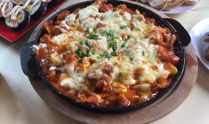 Papa’s Kitchen - Đồ Ăn Hàn Quốc & Chân Gà Sốt Thái - Khúc Thừa Dụ