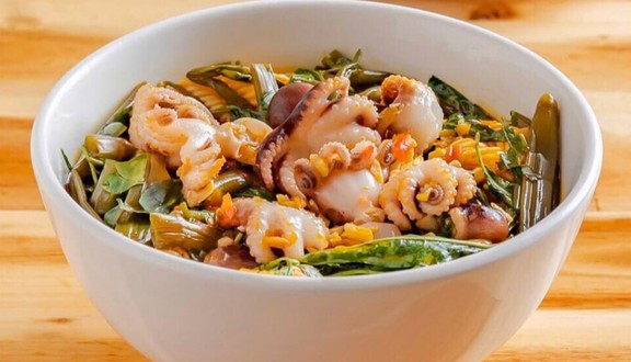 Cô Hai - Mì Ốc Hến - Ngô Văn Sở