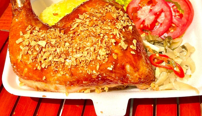 Cơm Gà Bento 468 - Cơm Gà Xối Mỡ Sốt Mắm Tỏi - 480A Hậu Giang