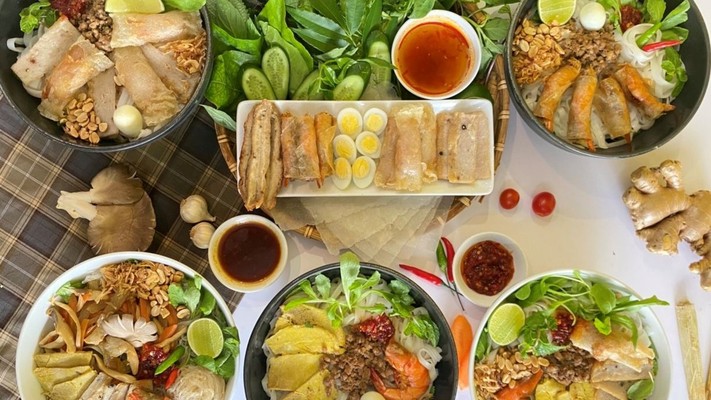 Chị Hai - Trộn & Cuốn - Dương Bá Trạc