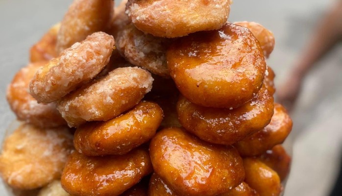 Bánh Rán CoCa - Tam Trinh