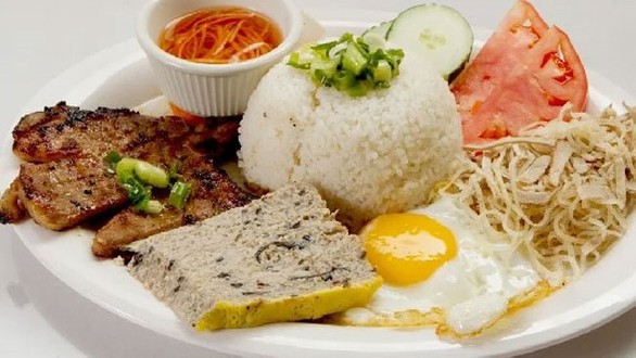 Cơm Tấm Hùng Phát - Hiệp Bình