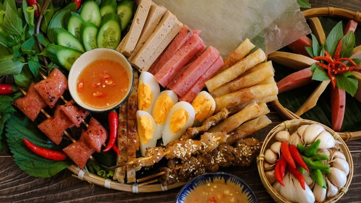 Gia Lai Food - Bánh Cuốn Tây Sơn, Bún Mắm Nêm & Bún Thịt Nướng - Nguyễn Gia Trí