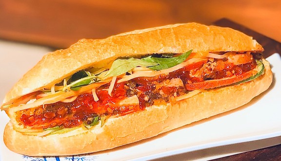 Thật Hội An - Bành Mì & Cơm Gà Hội An - Nguyễn Trọng Tuyển