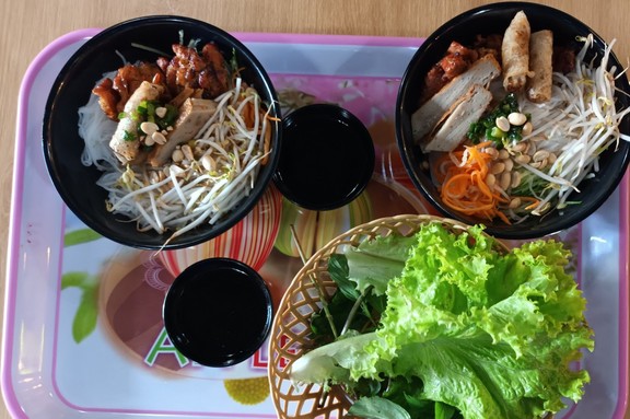 Ăn Vặt Miền Trung - Lê Văn Thọ