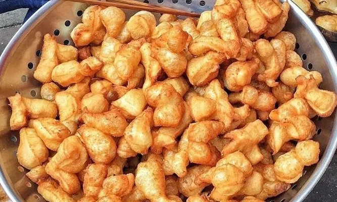 Quẩy Đùi Gà Khánh An - 214 Hai Bà Trưng