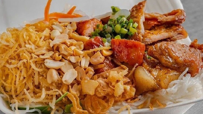 Thế Giới Bún Thịt Nướng - Phạm Ngũ Lão