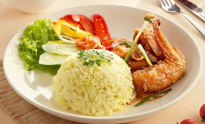 Cơm Gà Xối Mỡ & Cơm Bò - Nguyễn Thượng Hiền