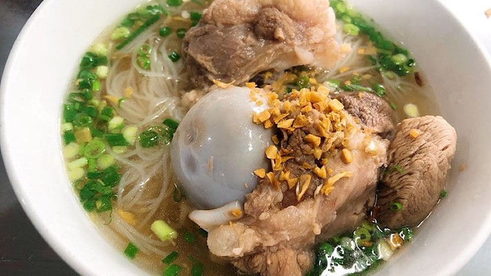 Quán Hủ Tiếu Nam Vang Ngọc Lan - Tô Ký