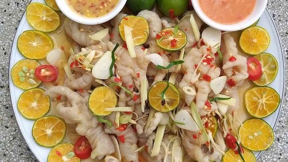 Ông Bé - Chân Gà Kim Chi - Trần Văn Đang