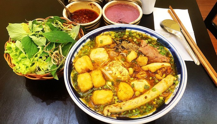 Quán Chun Béo - Bún Riêu Cua Tóp Mỡ - C18