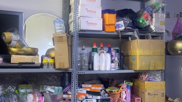 Miền Tây Mart - Lê Tấn Bê