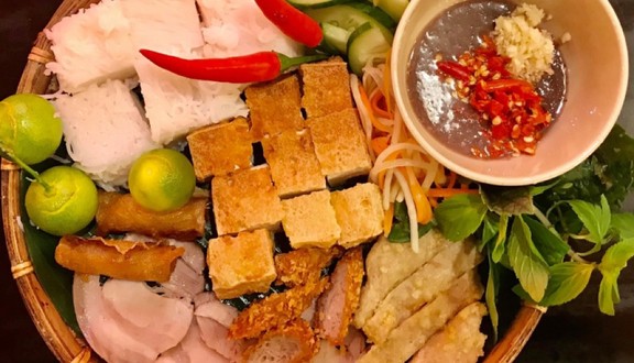 Bún Đậu Mẹt 17 - Cơm Sườn Nướng