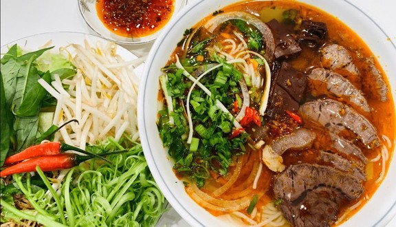 Bún Bò Huế Cô Nhị