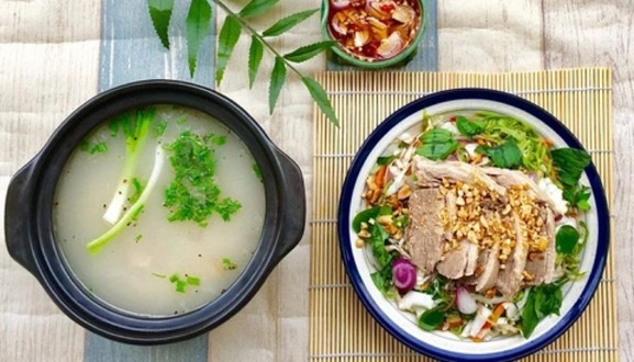 Vịt Cỏ Nướng Phú Quý - Phan Đăng Lưu