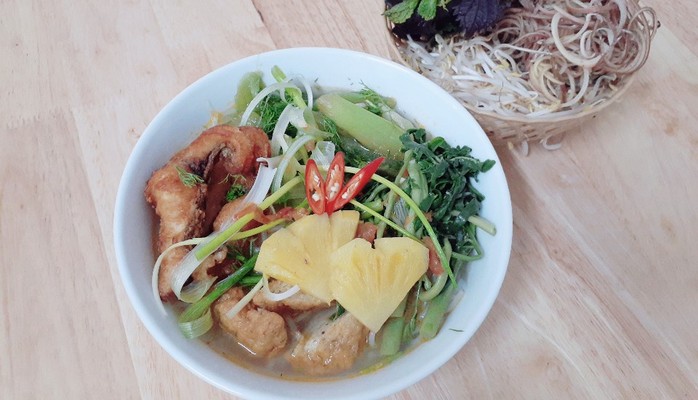 DỨA QUÁN - Bún Đậu & Bún Cá - Giải Phóng