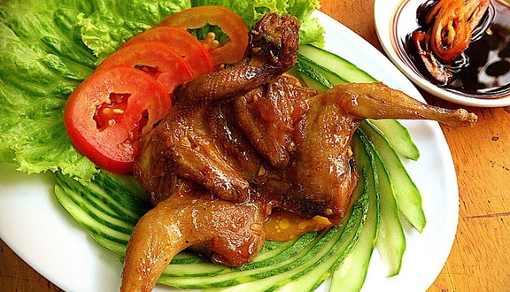 Bếp Nhà Baby Kem - Chim Cút Chiên Bơ, Cá Viên Chiên & Ăn Vặt - Nguyễn Hữu Cảnh