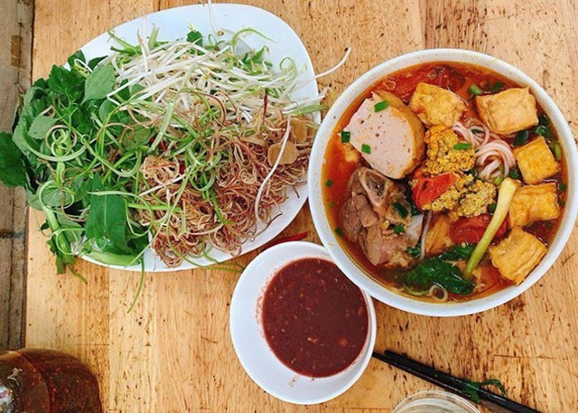 Bún Riêu Bánh Canh Nhà Mít - Lê Hồng Phong