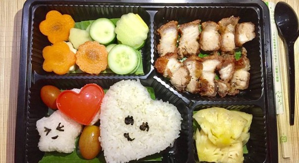 HALO - Cơm Phần & Mì Cay - Khu Phố 5