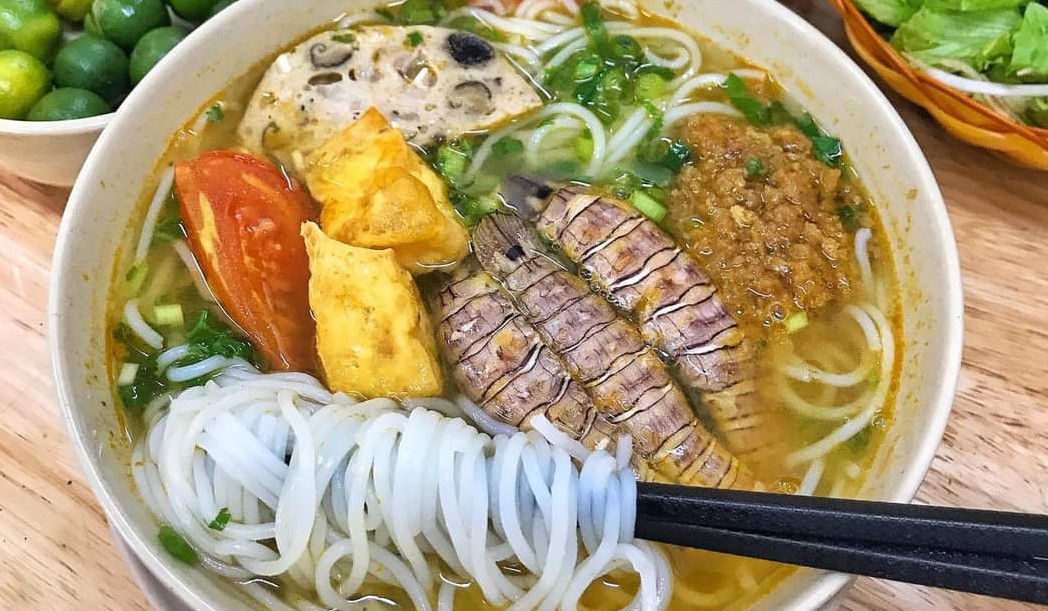 Vân Tôm - Bún Riêu Bề Bề - Quán Thánh ở Quận Ba Đình, Hà Nội | Foody.vn