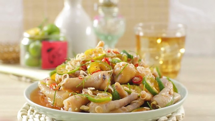 Ăn Vặt 21B - Chân Gà Sả Tắc & Cá Viên Chiên - Đường Số 21B