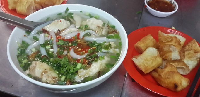 Bánh Canh Gõ Bột Gạo 233 - Nguyễn Văn Đậu
