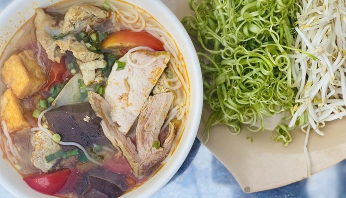 Út Kim - Canh Bún, Bún Riêu & Hủ Tiếu Mì