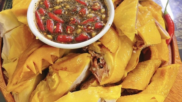 Cô Còi Food - Gà Ủ Muối