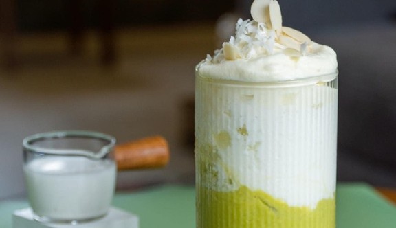 Sữa Chua Bơ Dừa Cầu Đất Đà Lạt - Đội Cấn