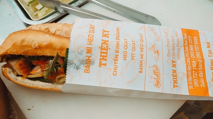 Bánh Mì Heo Quay & Heo Quay - Thiện Ký