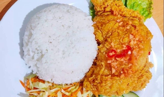 Cơm Gà Sài Gòn - 38 Giải Phóng