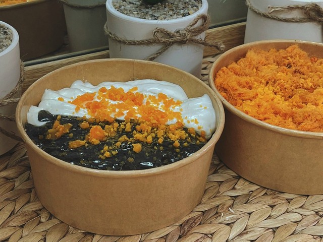 Xu Cakes - Bánh Bông Lan Trứng Muối Biên Hoà - Đường D4