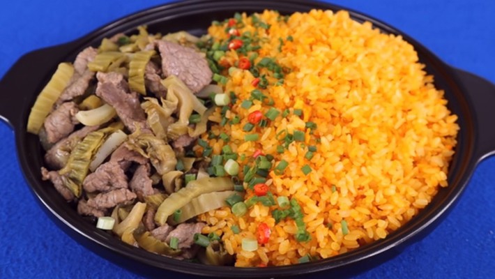 Tiệm Cơm Sườn & Phở Bò - 10A Ngõ Tràng Tiền